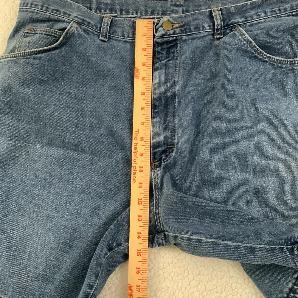 Wrangler Vintage Size 42 Jean Shorts 100% Cotton Medium Wash Denim Made In USA
